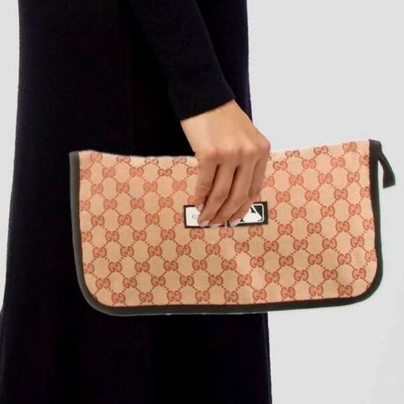 Gucci x MLB GG Canvas Toiletry Bag - Picture 1 of 9